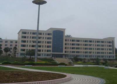 学校建筑1.jpg 学校建筑1.jpg