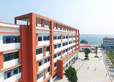 综合教学楼.jpg 综合教学楼.jpg