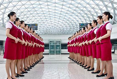 怎样选择四川成都最好的航空专修学院?