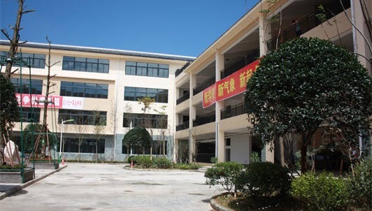 北川羌族自治县七一职业中学交通路线 北川羌族自治县七一职业中学交通路线