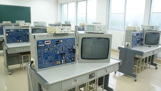 电子与信息技术专业 电子与信息技术专业