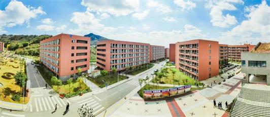 四川科技职业学院校园环境 四川科技职业学院校园环境