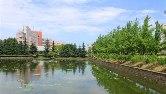 四川省乐山新世纪技工学校校园环境 四川省乐山新世纪技工学校校园环境