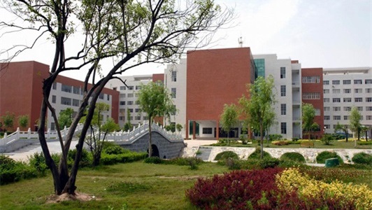 四川省乐山新世纪技工学校校园环境 四川省乐山新世纪技工学校校园环境