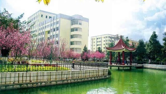 泸州交通技工学校校园环境 泸州交通技工学校校园环境