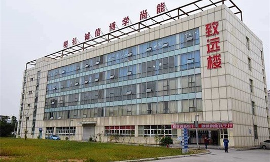 四川九洲技师学院校园环境 四川九洲技师学院校园环境