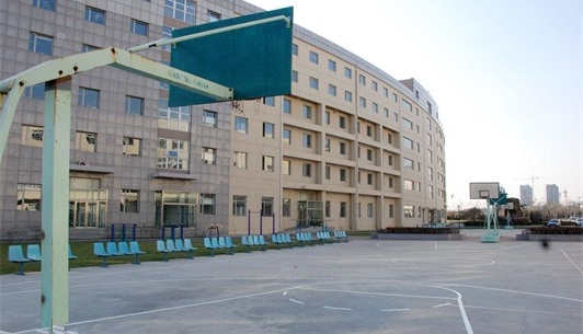 乐山东风电机厂技工学校 乐山东风电机厂技工学校