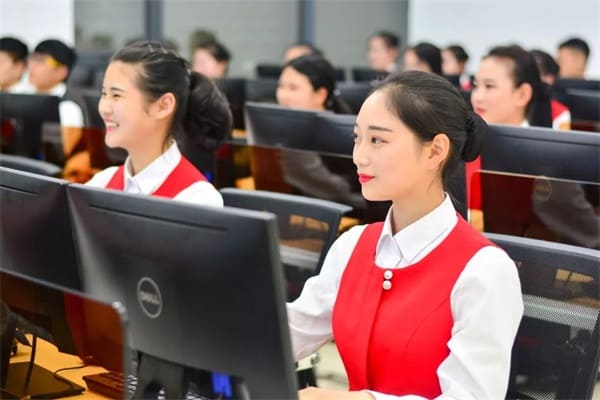 成都郫县希望职业学校/师资力量 成都郫县希望职业学校/师资力量
