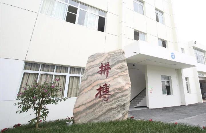 成都新运职业学校景观环境 成都新运职业学校景观环境