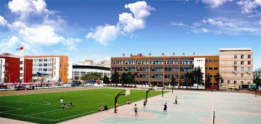 江油市职业中学校校园环境