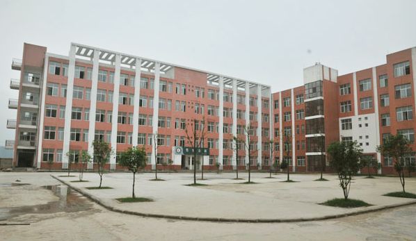 开阳县职业技术学校学校简介 开阳县职业技术学校学校简介