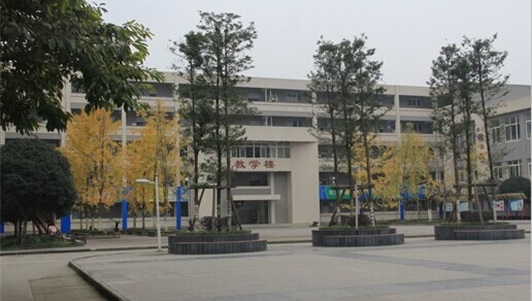 大邑县技工学校校园环境 大邑县技工学校校园环境