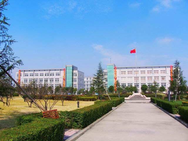简阳市育英文武职业技术学校网站官方 简阳市育英文武职业技术学校网站官方
