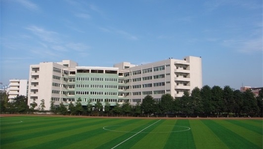 成都成工科技工程技工学校校园环境 成都成工科技工程技工学校校园环境