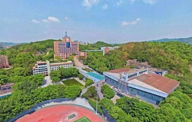 四川省兴文县职业技术学校简介 四川省兴文县职业技术学校简介
