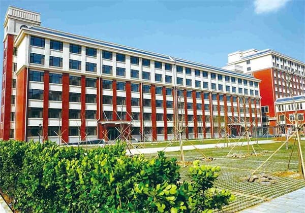 贵阳行知科技职业学校学校简介 贵阳行知科技职业学校学校简介