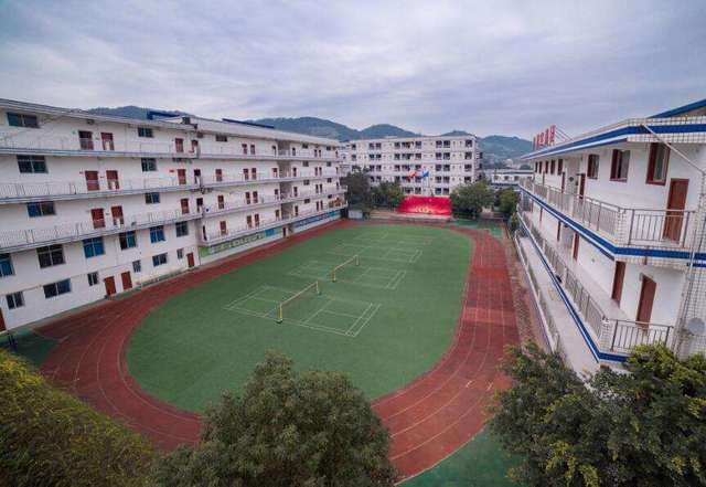 蓬溪应用技术职业学校简介 蓬溪应用技术职业学校简介