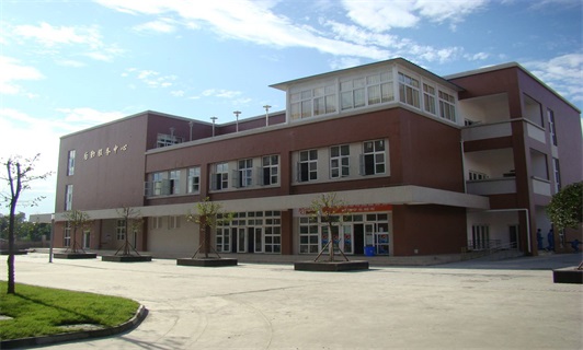 都江堰市技工学校校园环境 都江堰市技工学校校园环境