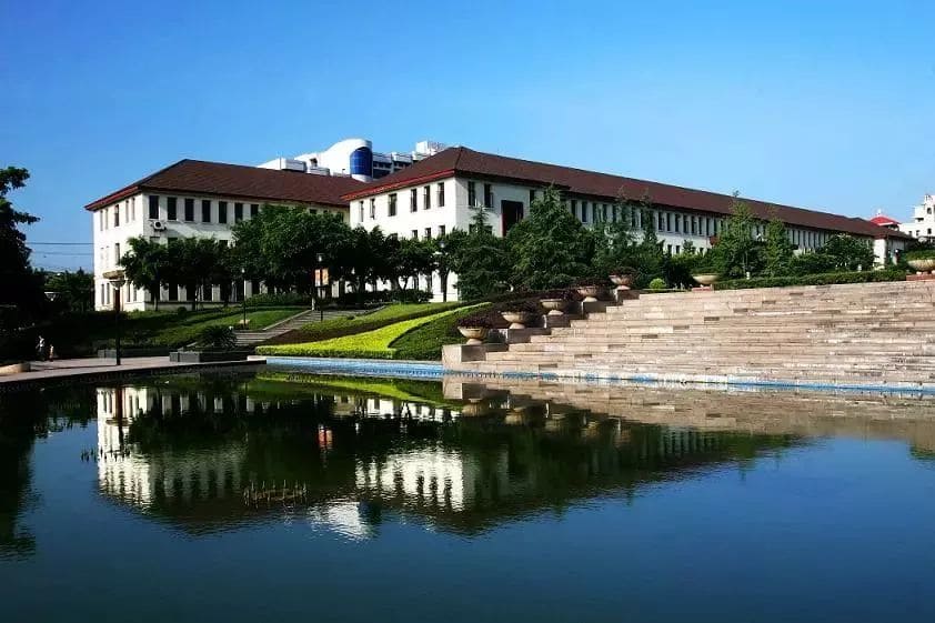 宜宾翠屏电子职业技术学校学校简介 宜宾翠屏电子职业技术学校学校简介