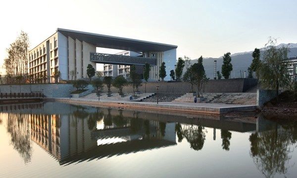 宜宾翠屏电子职业技术学校学校简介 宜宾翠屏电子职业技术学校学校简介