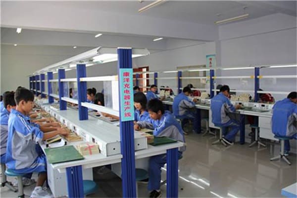 四川省崇州市职业中专学校/电子技术应用专业 四川省崇州市职业中专学校/电子技术应用专业
