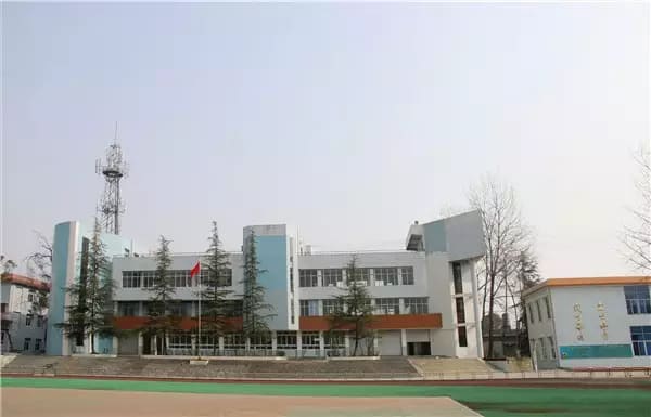 德阳弘正运动职业学校简介 德阳弘正运动职业学校简介