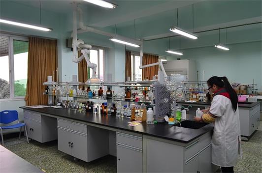 纺织工程学院 纺织工程学院