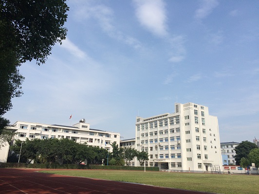 四川理工技师学院/环境实拍 四川理工技师学院/环境实拍