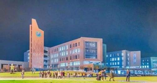 成都市天府新区职业学校校园环境 成都市天府新区职业学校校园环境