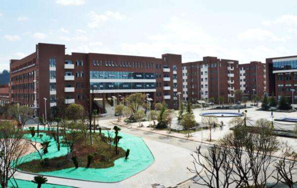 贵阳铁路高级技工学校简介 贵阳铁路高级技工学校简介