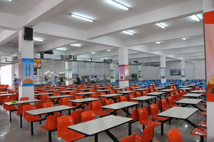 四川理工技师学院/食堂实拍 四川理工技师学院/食堂实拍