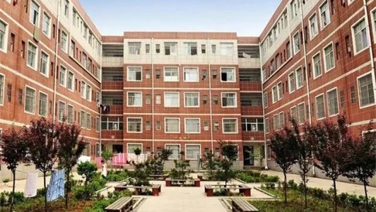 国营八二一厂技工学校地址 国营八二一厂技工学校地址