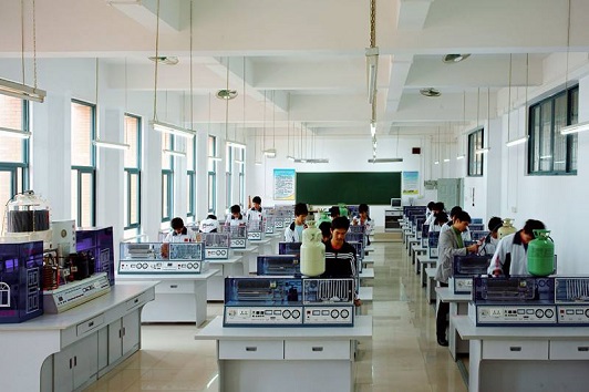 成都市恒辉技工学校怎么提升学历 成都市恒辉技工学校怎么提升学历