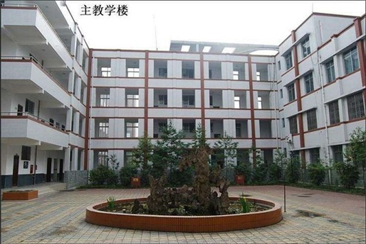 成都市恒辉技工学校环境 成都市恒辉技工学校环境