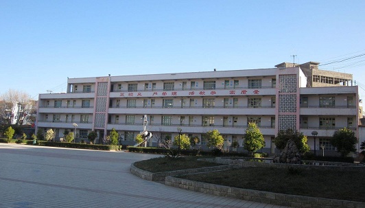 盐源县职业技术中学校校园环境好不好 盐源县职业技术中学校校园环境好不好