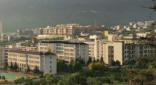 四川省汉源县职业高级中学校园环境好不好 四川省汉源县职业高级中学校园环境好不好
