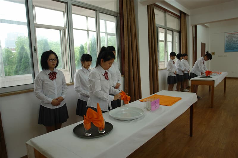 旅游服务与管理专业 旅游服务与管理专业