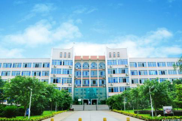 泸州职业学校 泸州职业学校