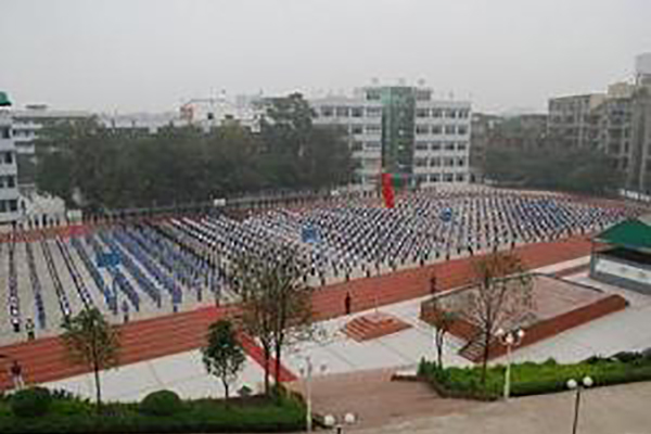 宜宾职业高中怎么样 宜宾职业高中怎么样