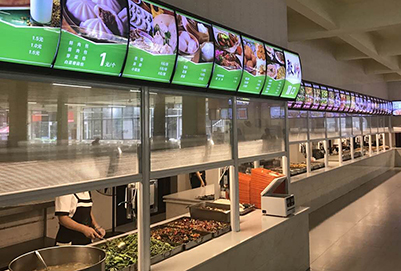 学校食堂