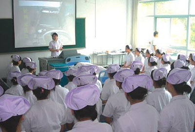 贵阳护士职业学校的行业发展如何