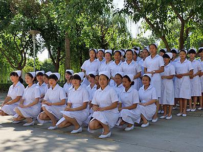 贵阳卫生学校:护理专业前景广阔