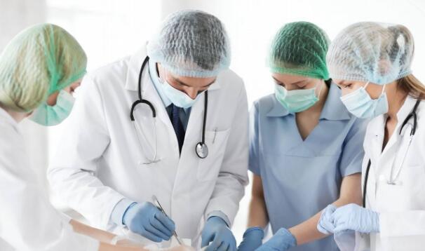 临床医学专业开设课程及就业前景分析