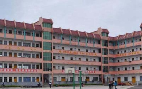 三穗职校 三穗职校