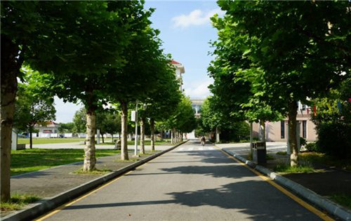 贵州电子科技职业学院 贵州电子科技职业学院