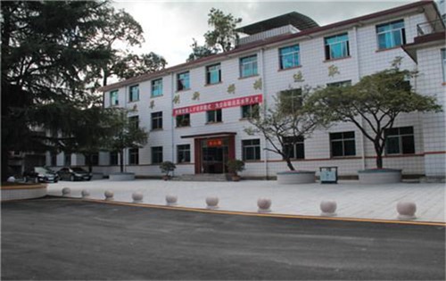 贵州省电子信息技师学院 贵州省电子信息技师学院