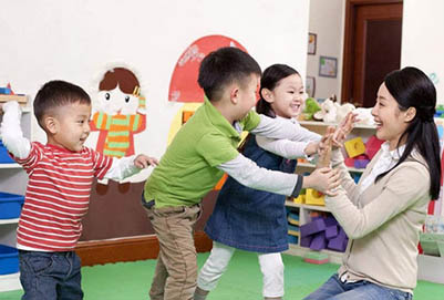 巴中幼师学校
