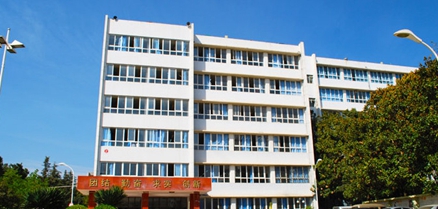 云南新西南技工学校