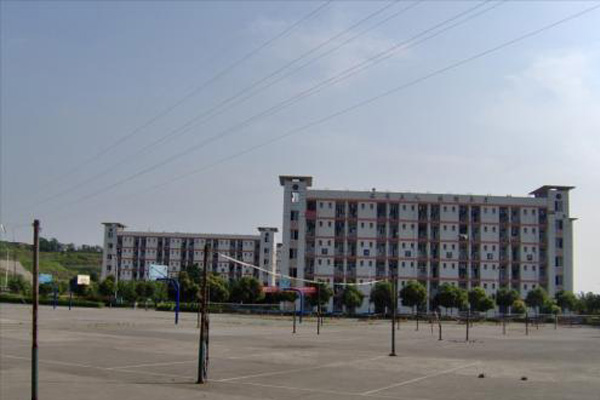 宜宾职业学校怎么样 宜宾职业学校怎么样