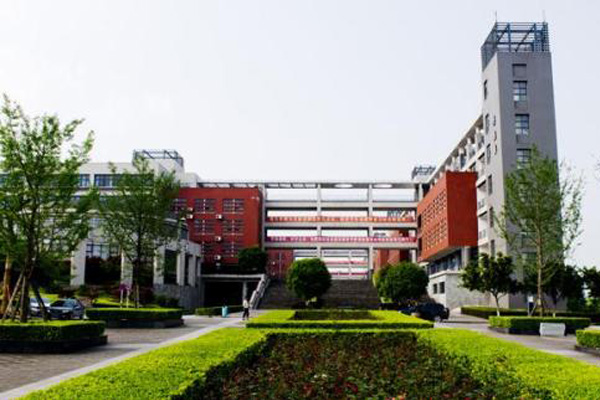 重庆职业学校有哪些 重庆职业学校有哪些